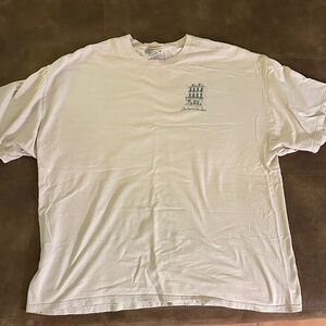 The Court of Two Sisters Elegant Cream Women's Short Sleeve Tee